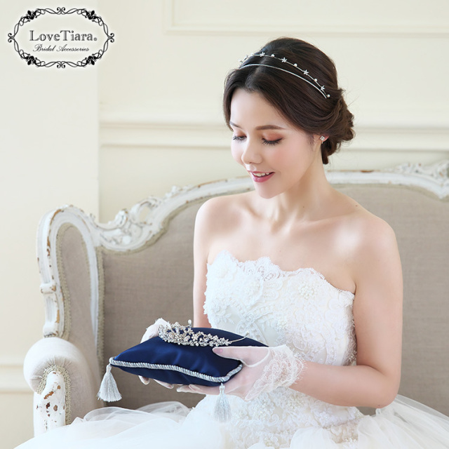 ティアラクッション ウエディング ブライダル 結婚式