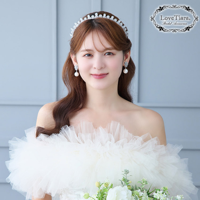 ティアラ　ウエディング　ブライダル　結婚式