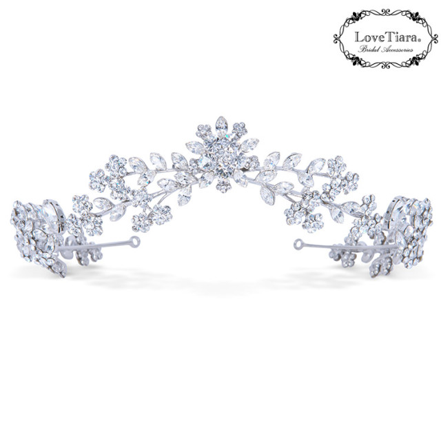 ブルームクラウンティアラ＆イヤリング／ピアスセット 商品イメージ