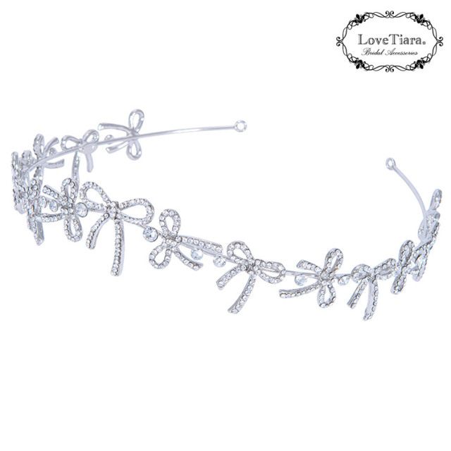 リボンクラウンティアラ＆イヤリング／ピアスセット 商品イメージ