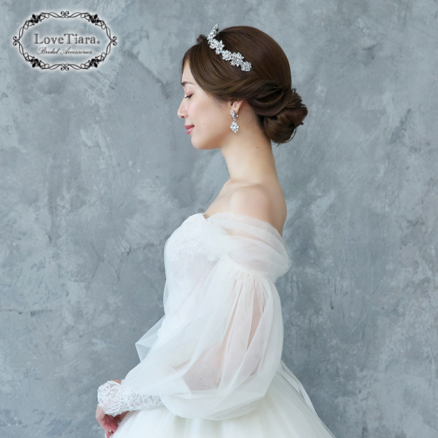 ブリリアントクラウンティアラ＆イヤリング／ピアスセット 着用イメージ