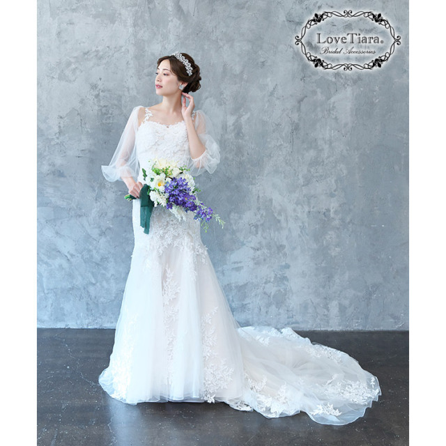 アラベスククラウンティアラ＆イヤリング／ピアスセット 着用イメージ