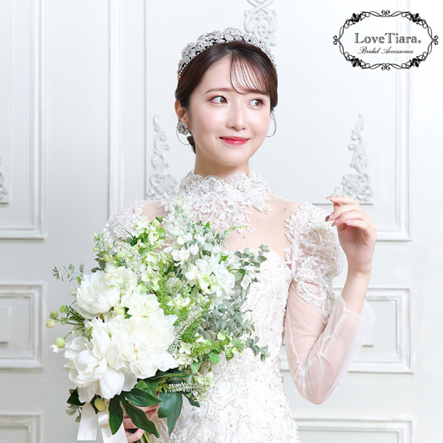 ティアラ　ウエディング　ブライダル　結婚式