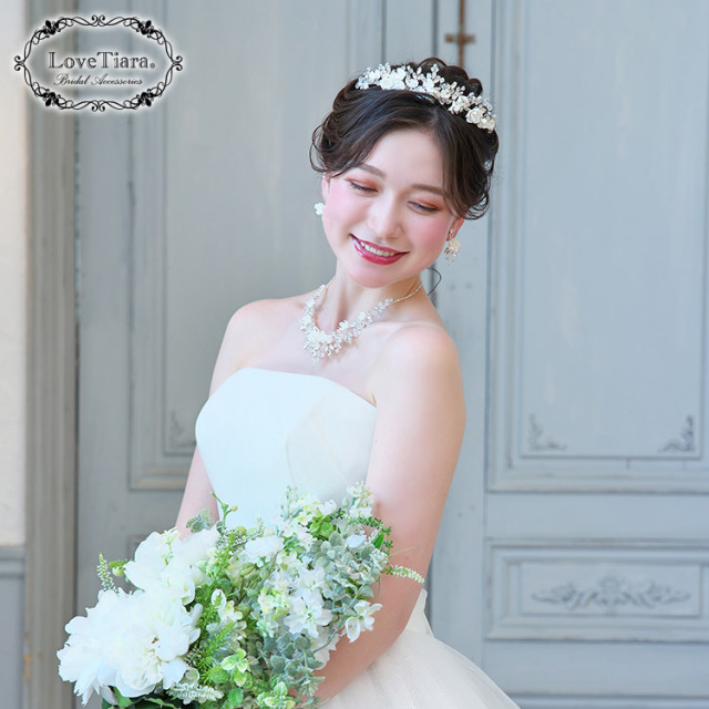 ガーデニアティアラの着用イメージ