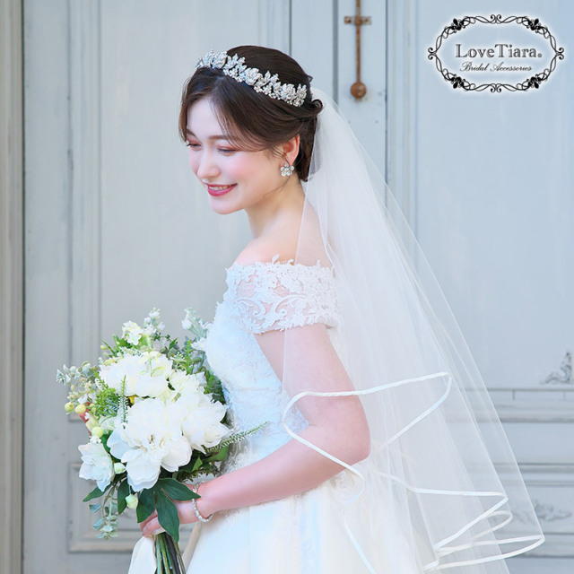 ブリリアローズクラウンティアラ＆イヤリング／ピアスセット