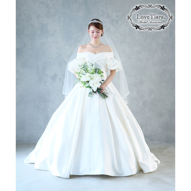ティアラ　ウエディング　ブライダル　結婚式