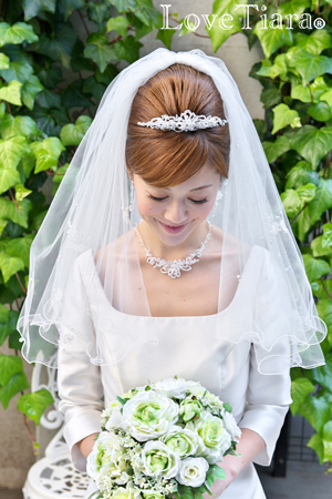 ティアラ  ウェディング ブライダル 結婚式