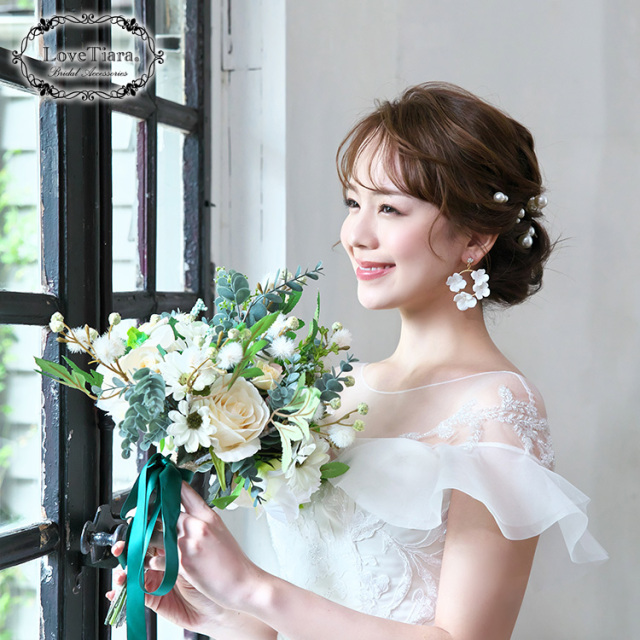 ベルイヤリング／ピアス 着用イメージ