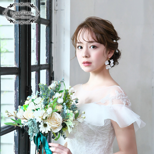 ベルイヤリング／ピアス 着用イメージ