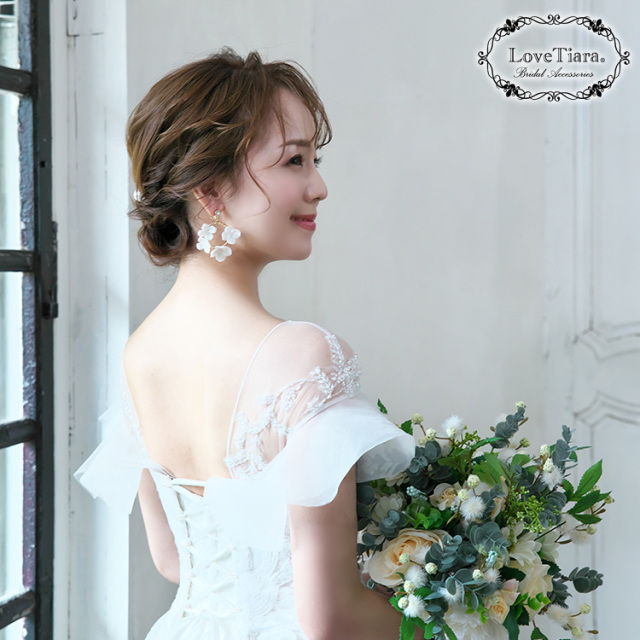 ベルイヤリング／ピアス 着用イメージ