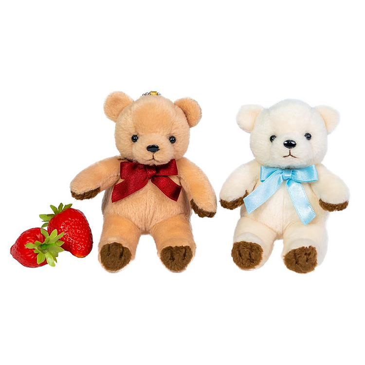 茶色と白のぬいぐるみ