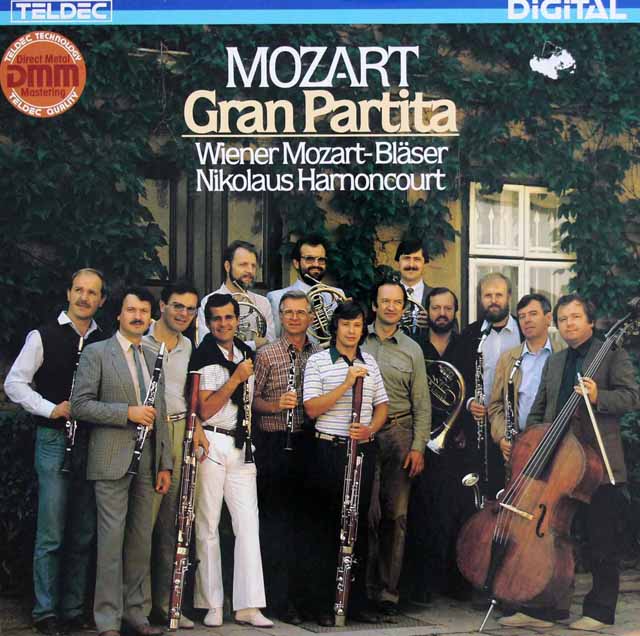 アーノンクールのモーツァルト/セレナーデ第10番「グラン・パルティータ」　独TELDEC　3529　LP レコード