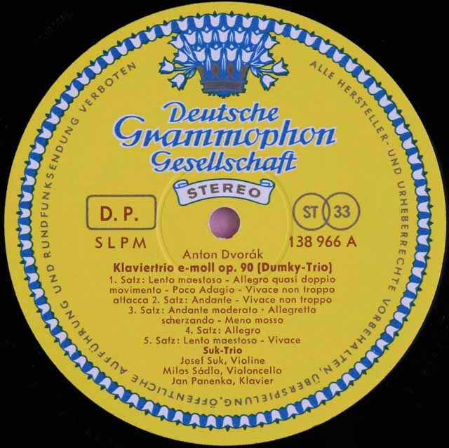 独DGG 133003SLP　ドヴォルザーク「ドゥムキー」　スーク・トリオ LP レコード スーク・トリオのドヴォルザーク/ピアノ三重奏曲