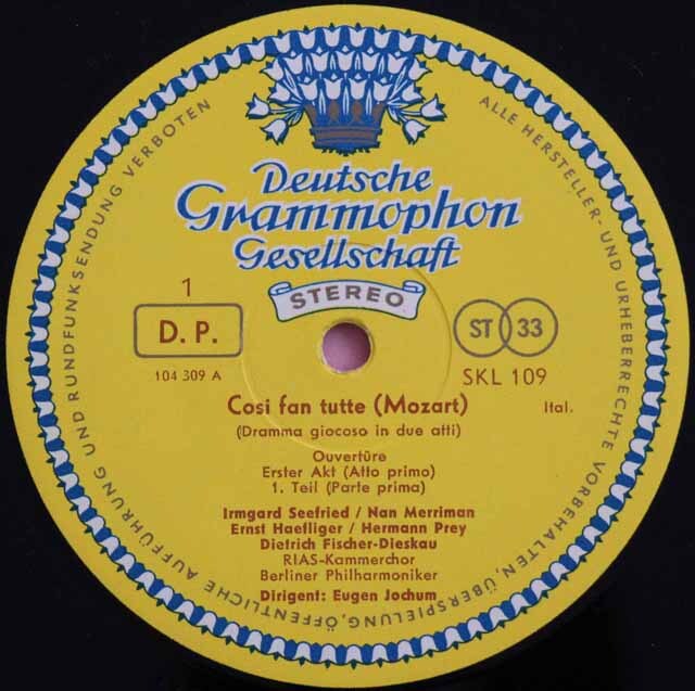 モーツァルト:「コジ・ファン・トゥッテ」デイヴィス指揮LP4枚1974オランダ モーツァルト:「コジ・ファン・トゥッテ」デイヴィス指揮LP4枚