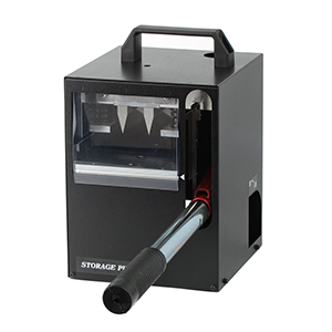 手動物理破壊装置 ストレージパンチャー