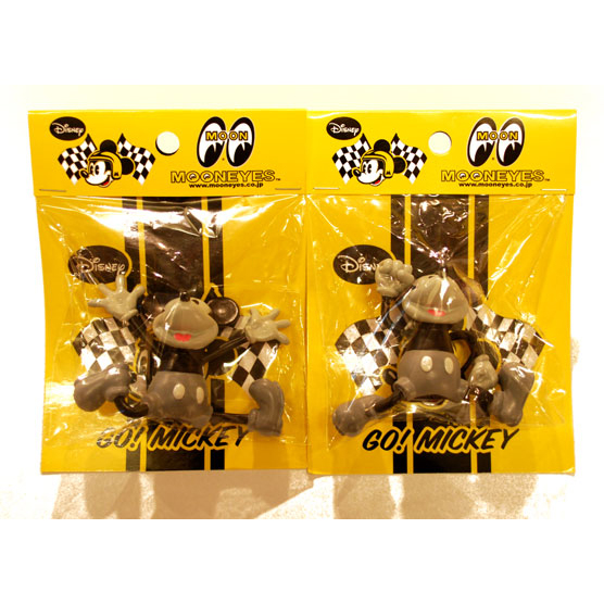 【MICKEY MOUSE】カーアクセサリー GW. MICKEY ANTENNA TOPPER カーアクセサリー