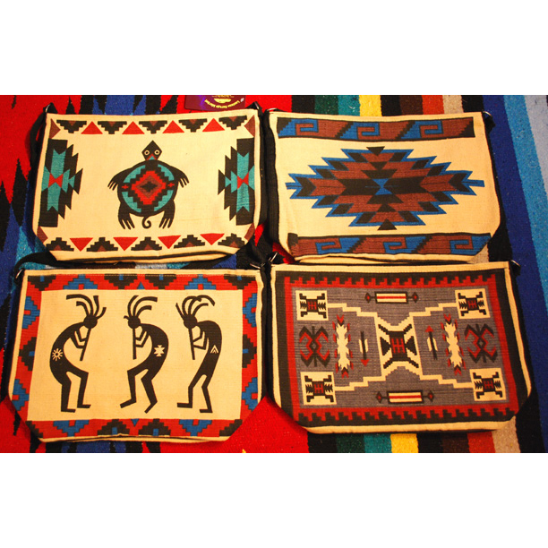 【TEXAS】テキサスSOUTHWESTERN DESIGNS PURSE