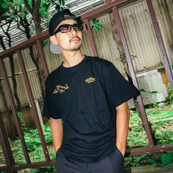 【新品】&エルシー　神界Ｔシャツ エルドリッチ・ロアテラー ロゴ Tシャツ [アイドルマスター