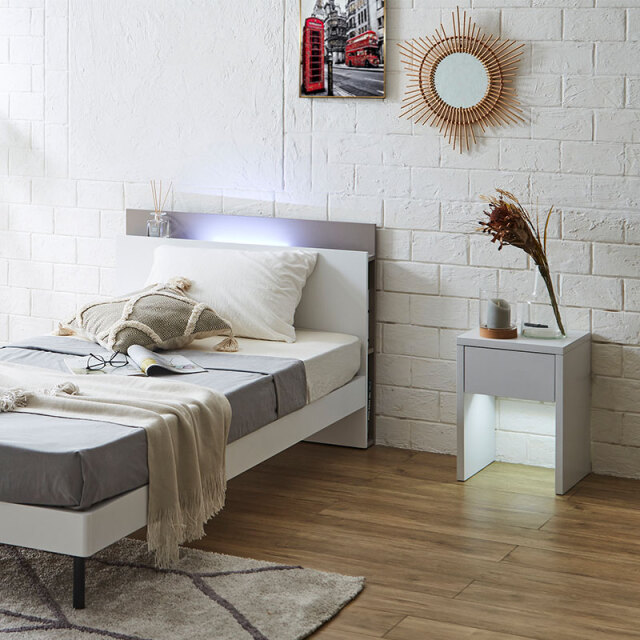 ナイトテーブル サイドテーブル 幅35cm 角型 LED コンセント付き