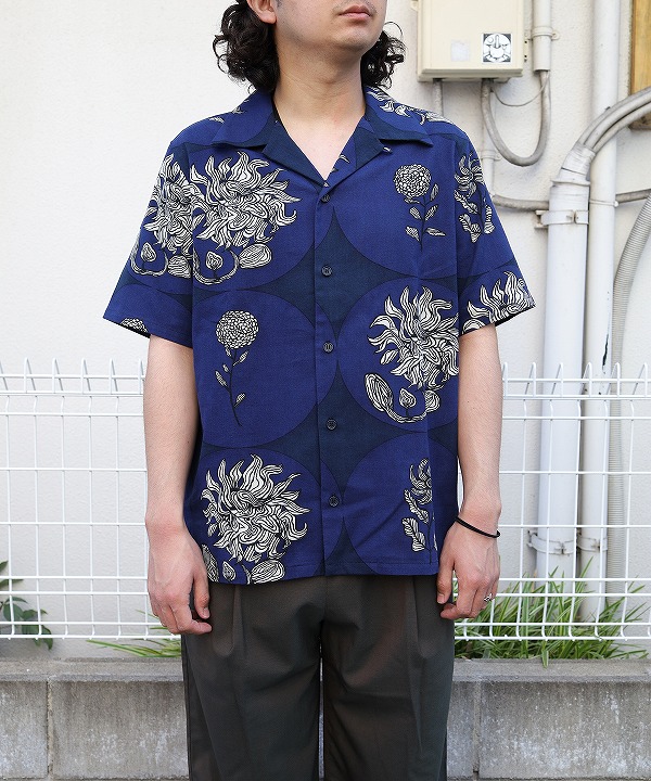 ボヘミアンズ/Bohemians     BLUE FLOWER POP  OPEN SS SHIRTS（全２色）