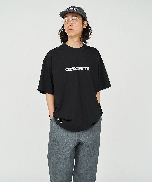 フレッシュサービス × アクチュアルソース/FreshService × ACTUAL SOURCE    CORPORATE S/S TEE "TAPE"（全２色）