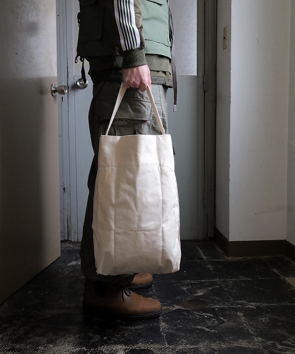 カーン/KAAN  BUCKET TOTE COTTON（全２色）