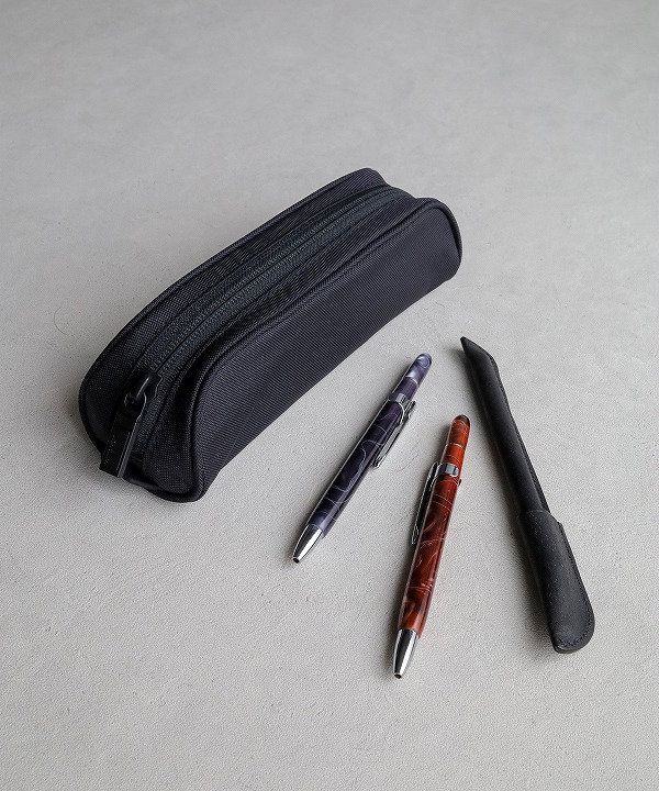 モノリス/MONOLITH  PENCIL POUCH STANDARD