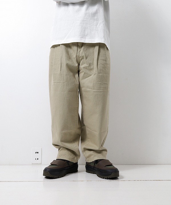 スキュー/SKEWed　2TUCK TROUSER