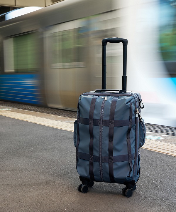 シー/CIE　GRID3 SOFT TROLLEY（全２色）