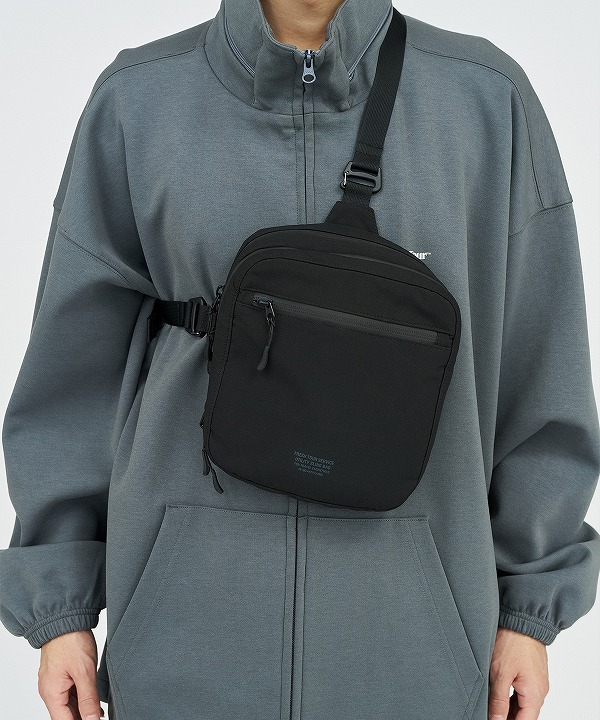 フレッシュサービス/FreshService  UTILITY SLING BAG