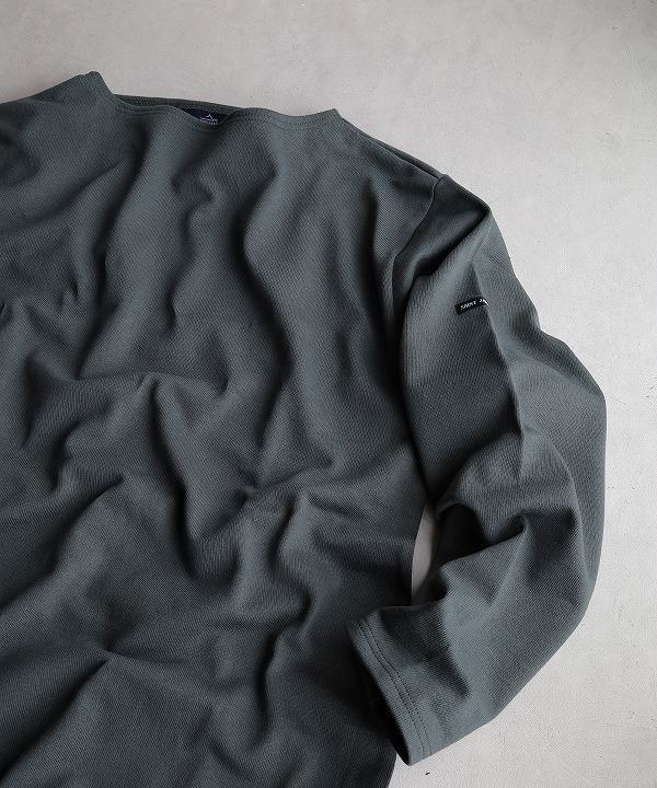 セントジェームス/Saint James　OUESSANT - SOLID VEGETAL(ベジタブルグリーン）