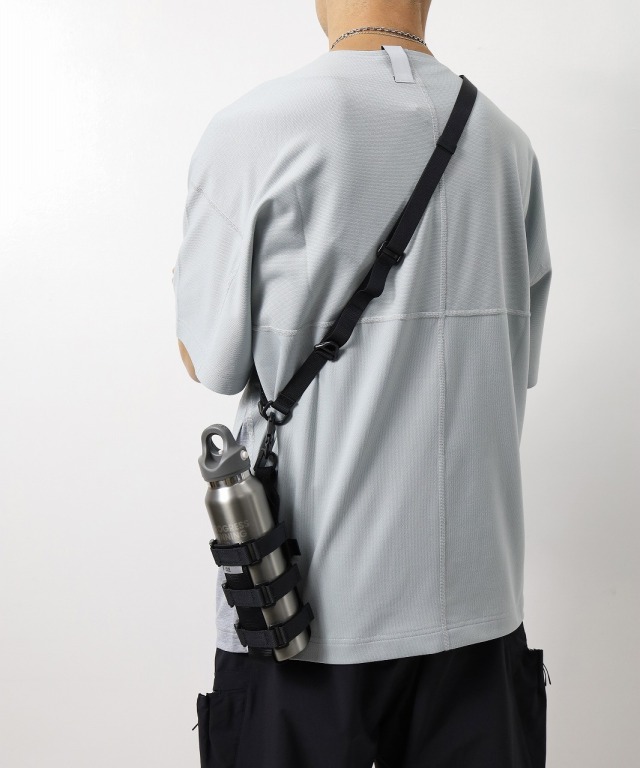 シー/CIE　GRID3 BOTTLE CASE 2