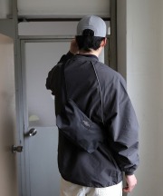 バッグスインプログレス/BAGSINPROGRESS   Fannypack Crossbody J - Nylon Twill（全２色）