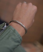 エレイン タヘ/ELAIN TAHE  STAMP BRACELET
