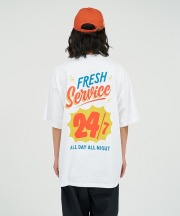 トップス FreshService CORPORATE PRINTED SWEAT FreshService CORPORATE PRINTED CREW NECK SWEAT All Day All