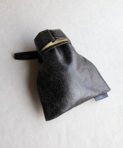 イッチ/ITTI    ANNIE RICE BAG iii / CRACK