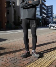 ランアモック/RUN AMOK    ELBERT TIGHT