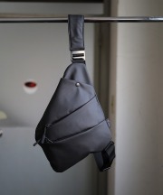 エスエムエル/SML   THIERRY HUNTING BAG（全２色）