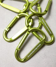 ホワイトマウンテニアリング/White Mountaineering   CARAVINER