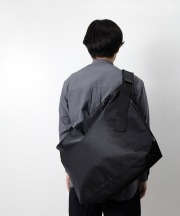 メルタム/meltum　Nylon Messenger Bag