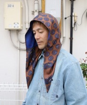 ノーマリズムテキスタイル/NOMARHYTHM TEXTILE  Paisley Silk Hoody Scarf（全2色）