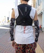 サロモン/salomon　GRAVEL SKIN 4（ソフトフラスク付き）