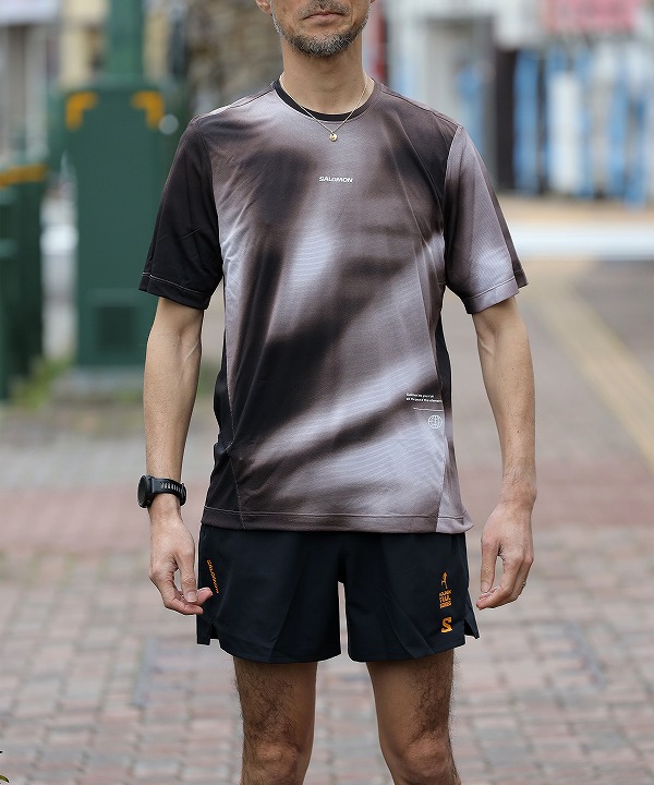 サロモン/salomon    SHKout CORE GRAPHIC TEE