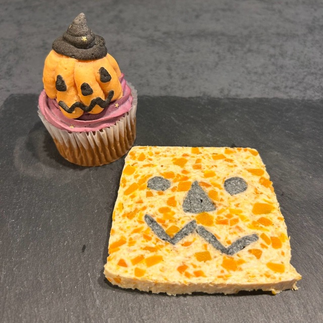 ハロウィンカップケーキ＆ミートローフ