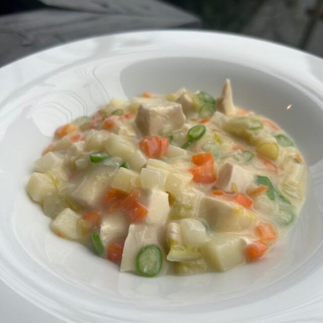 チキンのクリームシチュー