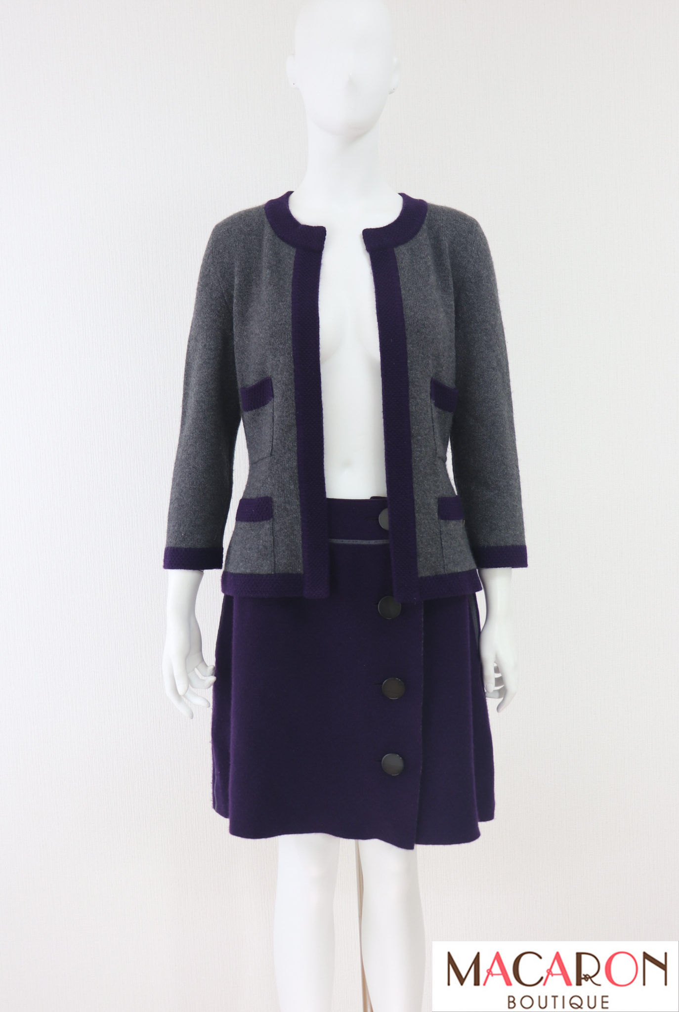 FOXEY BOUTIQUE(フォクシー） カシミヤカーディガンとスカート