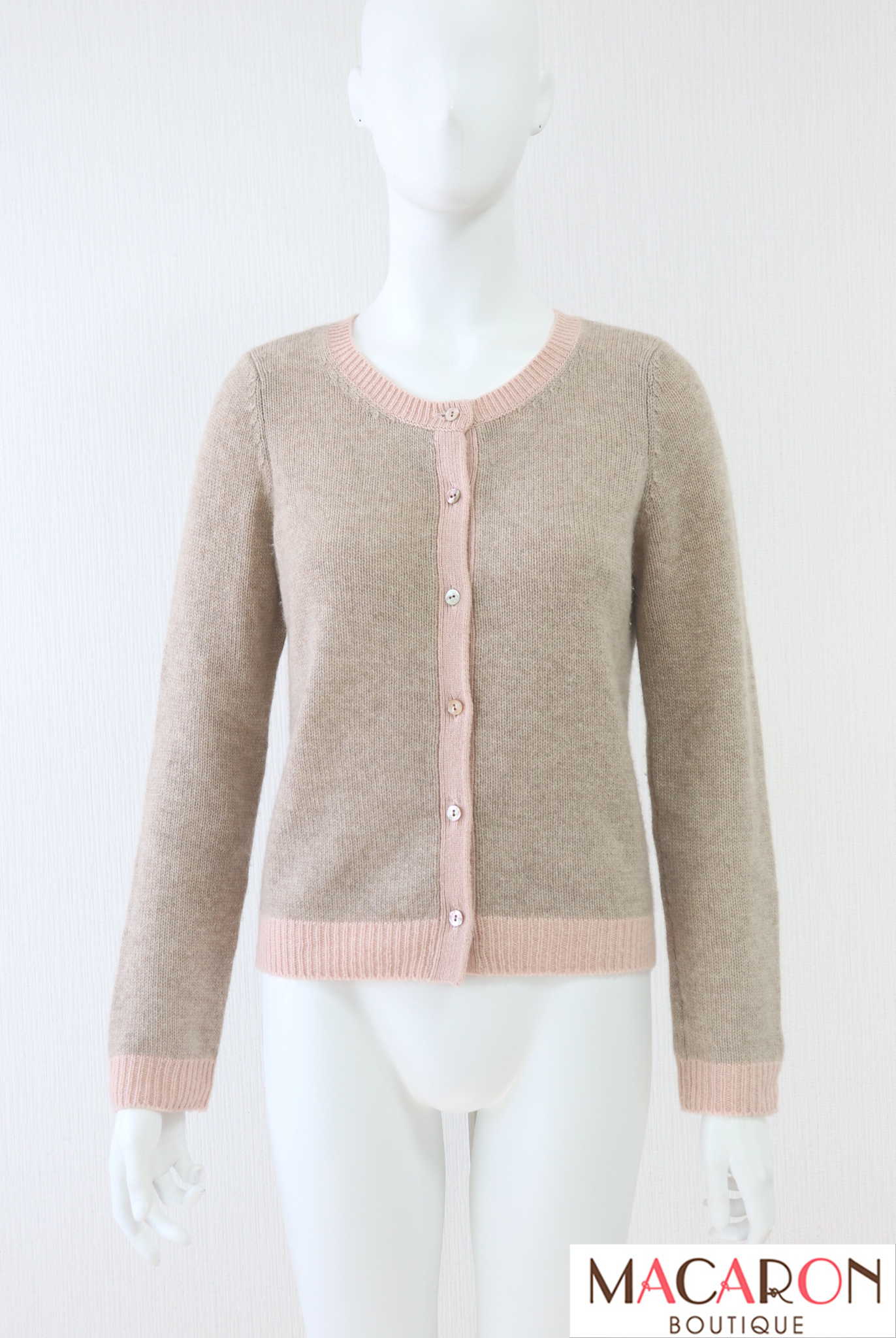 FOXEY BOUTIQUE(フォクシー） カシミヤボタンカーディガン 31617