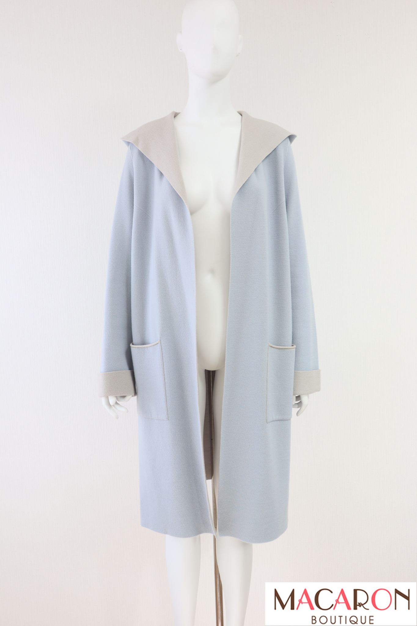 フォクシー　ニットコート　ベージュ×ホワイト　フリーサイズ　フーディー　フード付 FOXEY BOUTIQUE(フォクシー） フード付きニットコート 40105