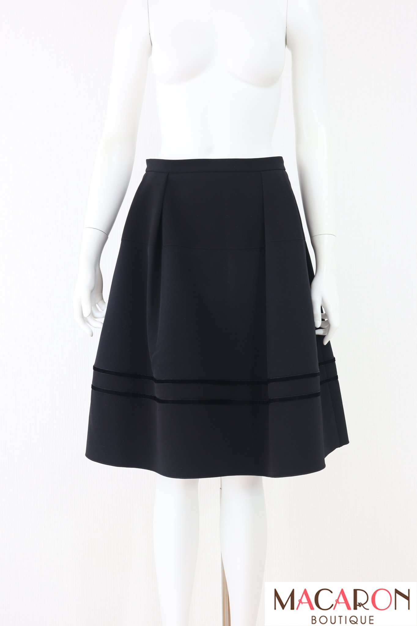 FOXEY NEWYORK(フォクシー）　ベロアラインタックフレアスカート　39841