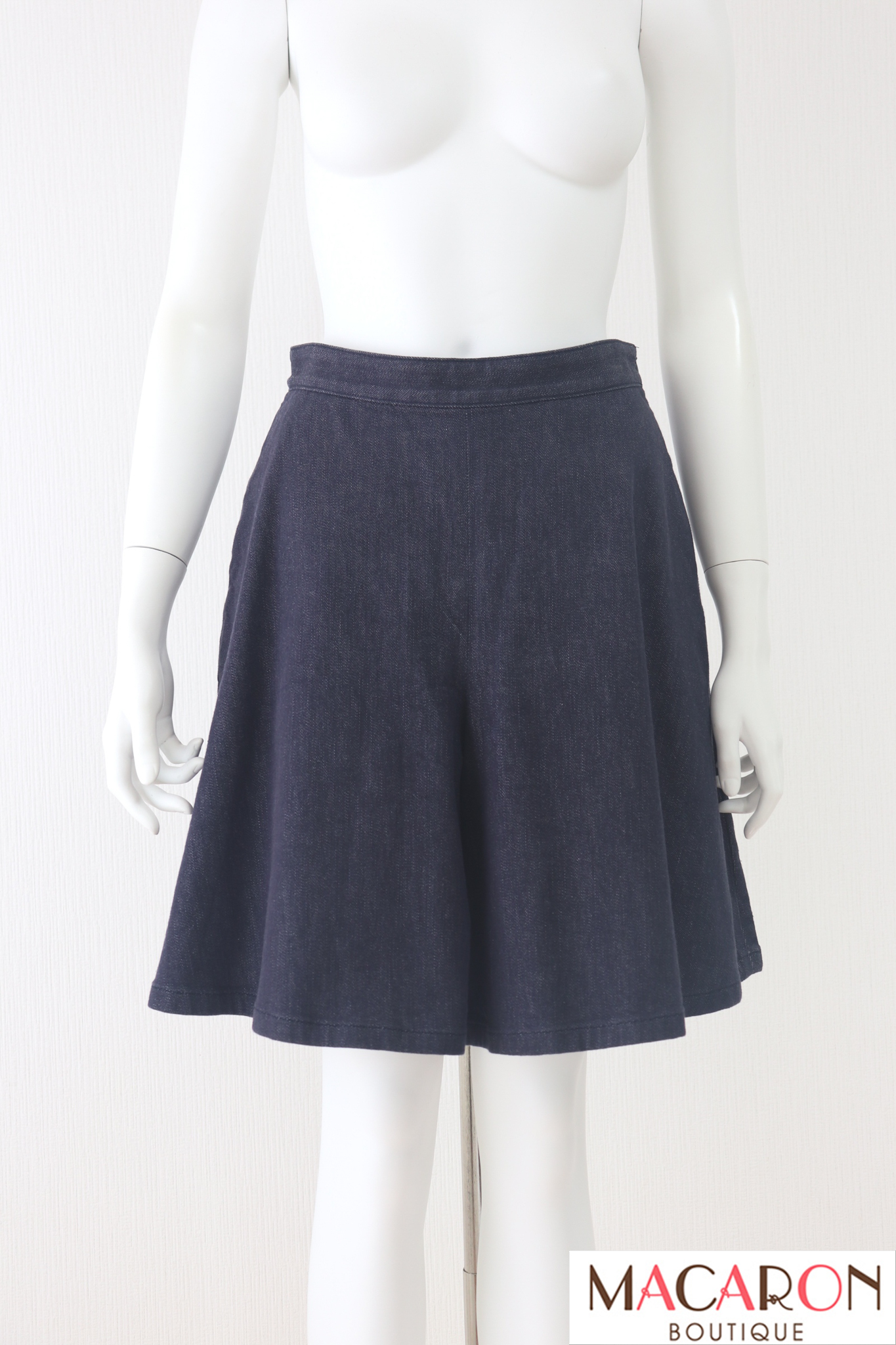 FOXEY NEWYORK(フォクシー）　デニムショートパンツ　キュロット　40536